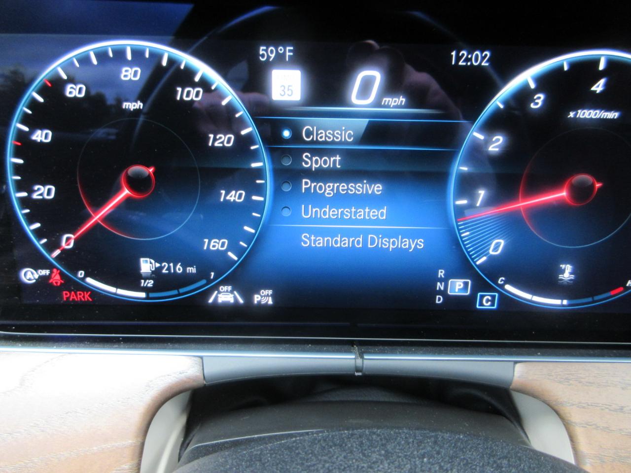 Mercedes-Benz E350  2021