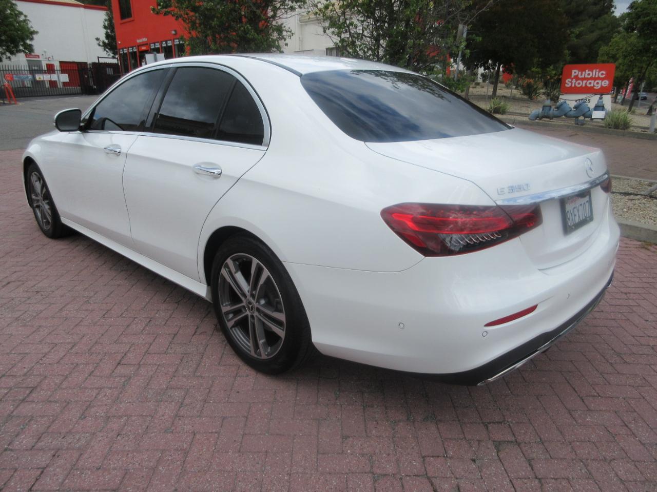 Mercedes-Benz E350  2021