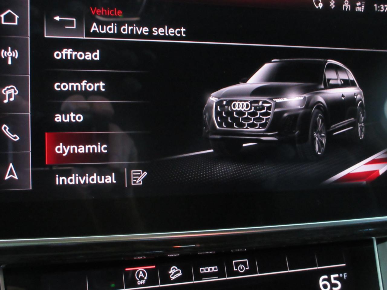 Audi Q7  2025