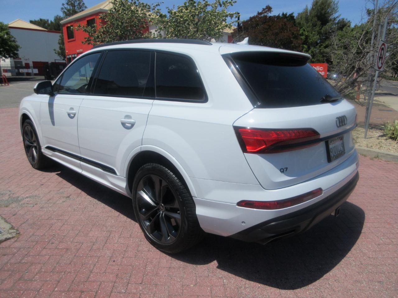Audi Q7  2025