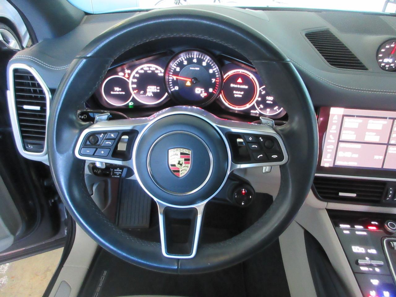 Porsche Cayenne  2021