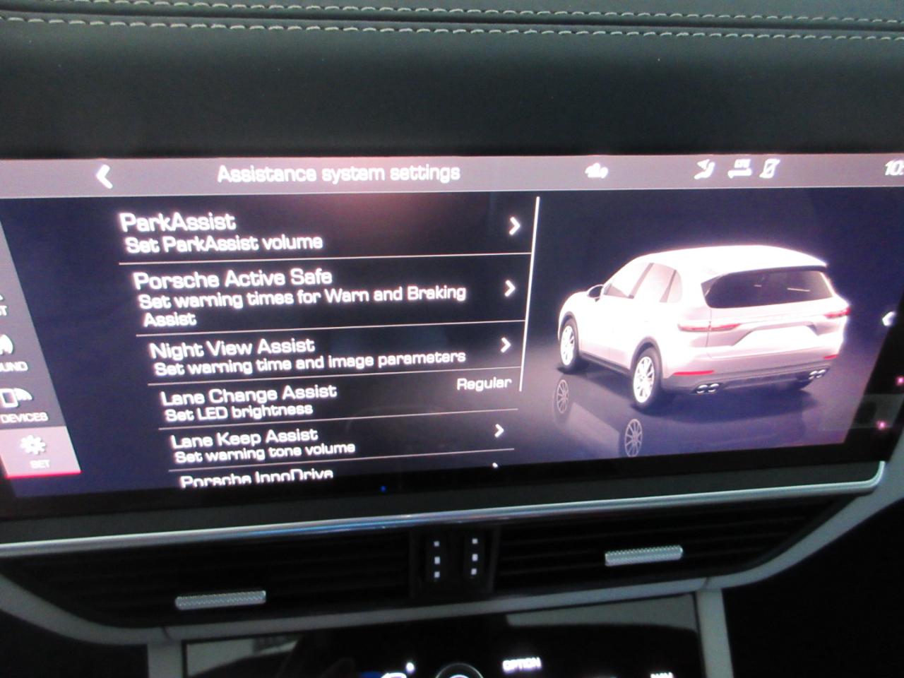 Porsche Cayenne  2021