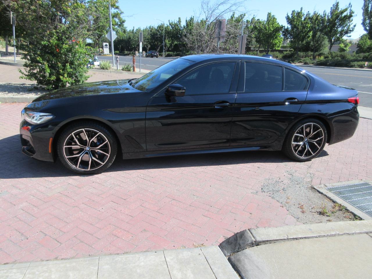 BMW 540i  2023
