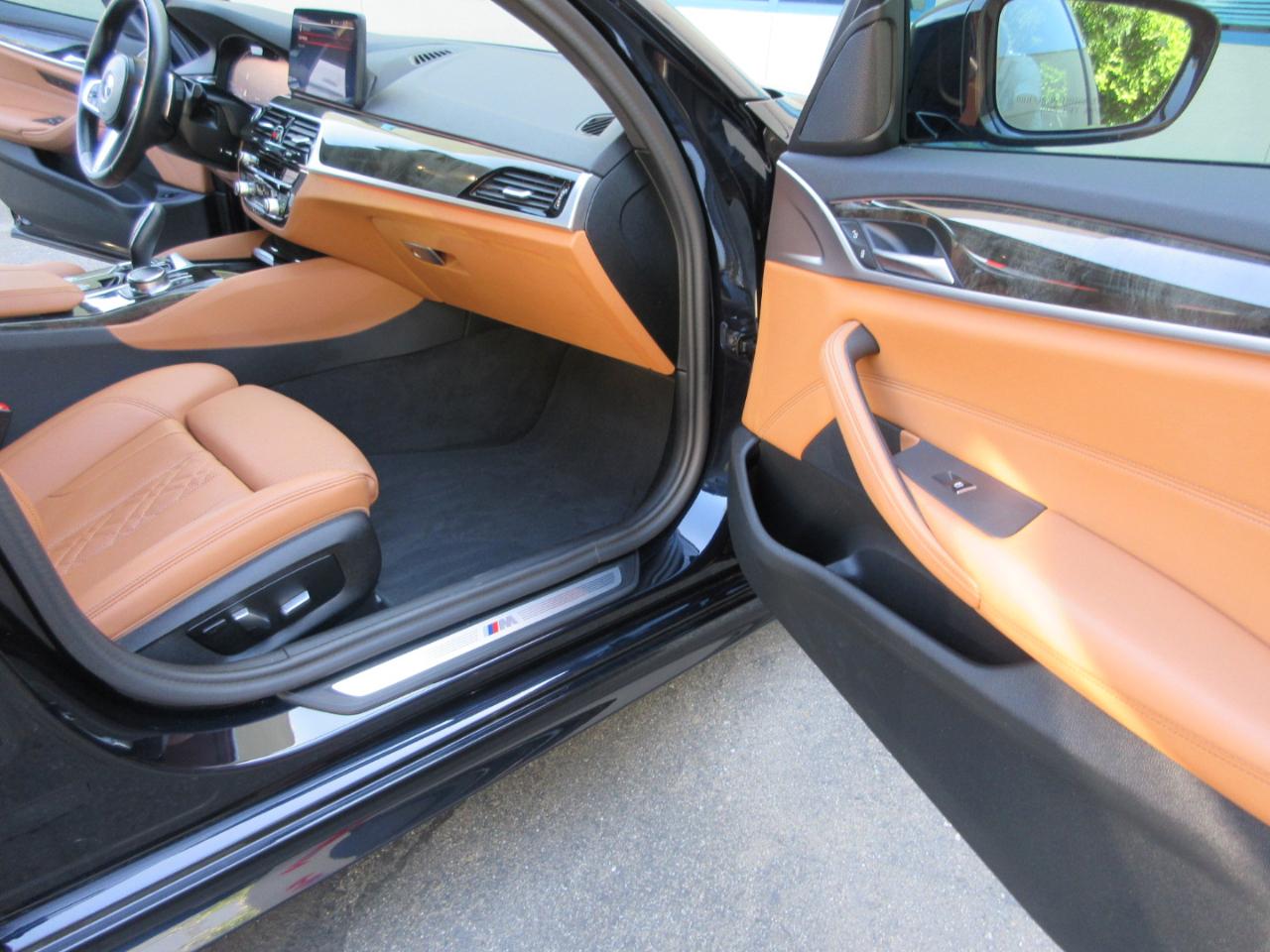 BMW 540i  2023