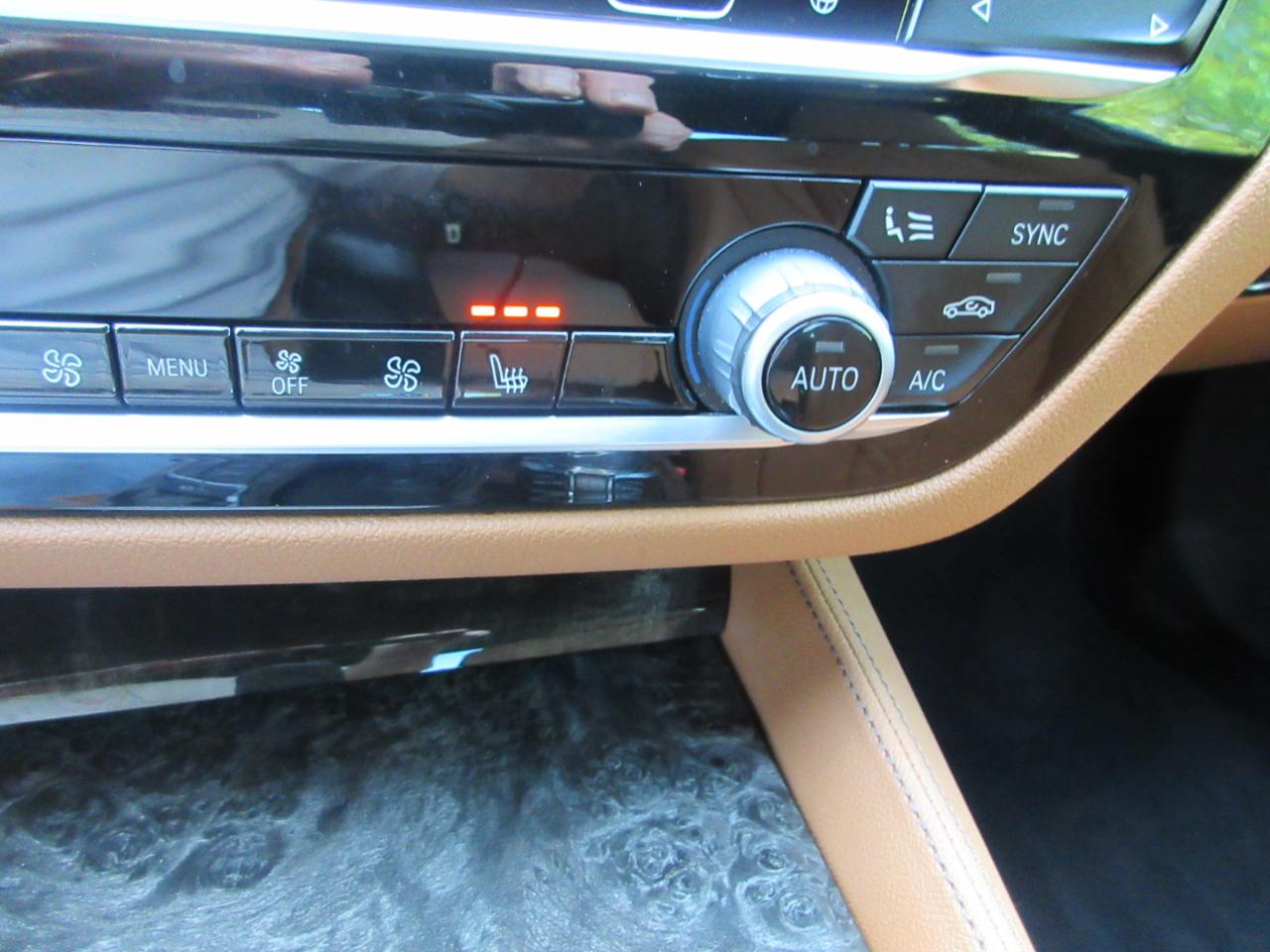 BMW 540i  2023