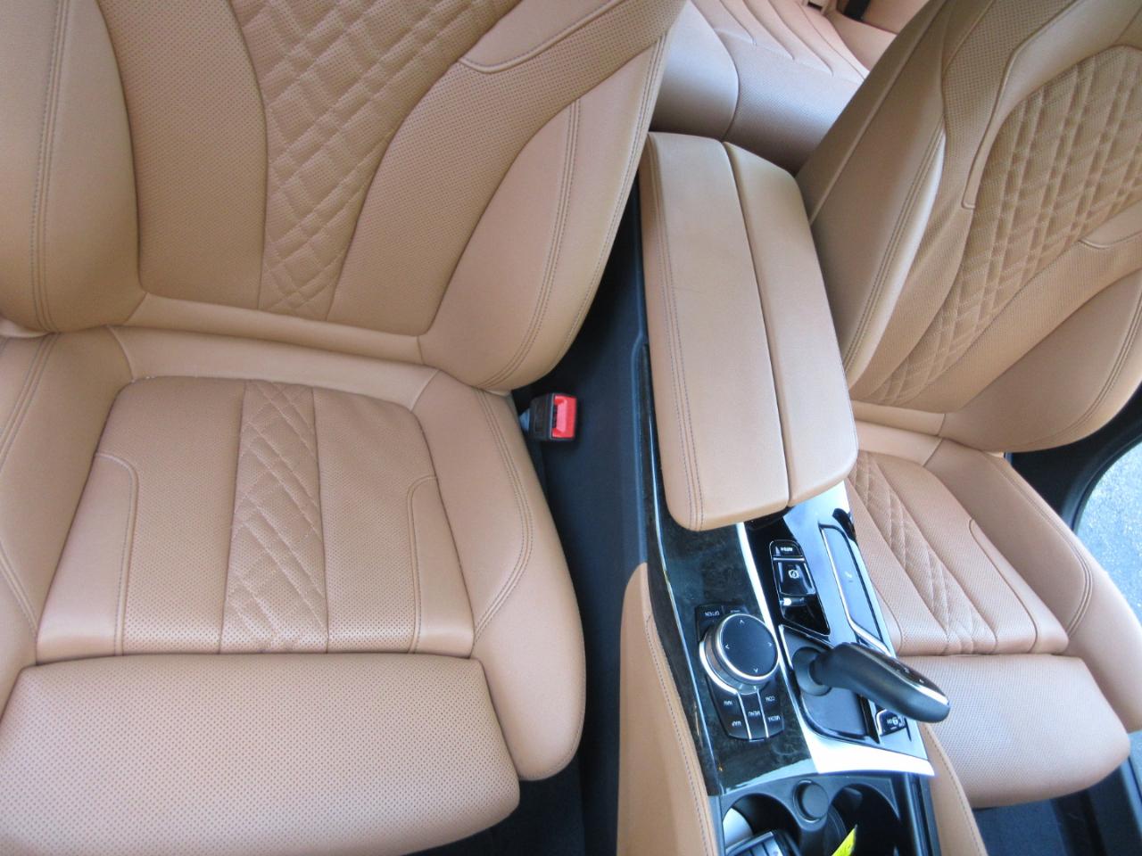 BMW 540i  2023
