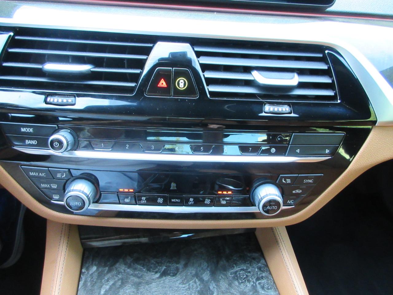 BMW 540i  2023