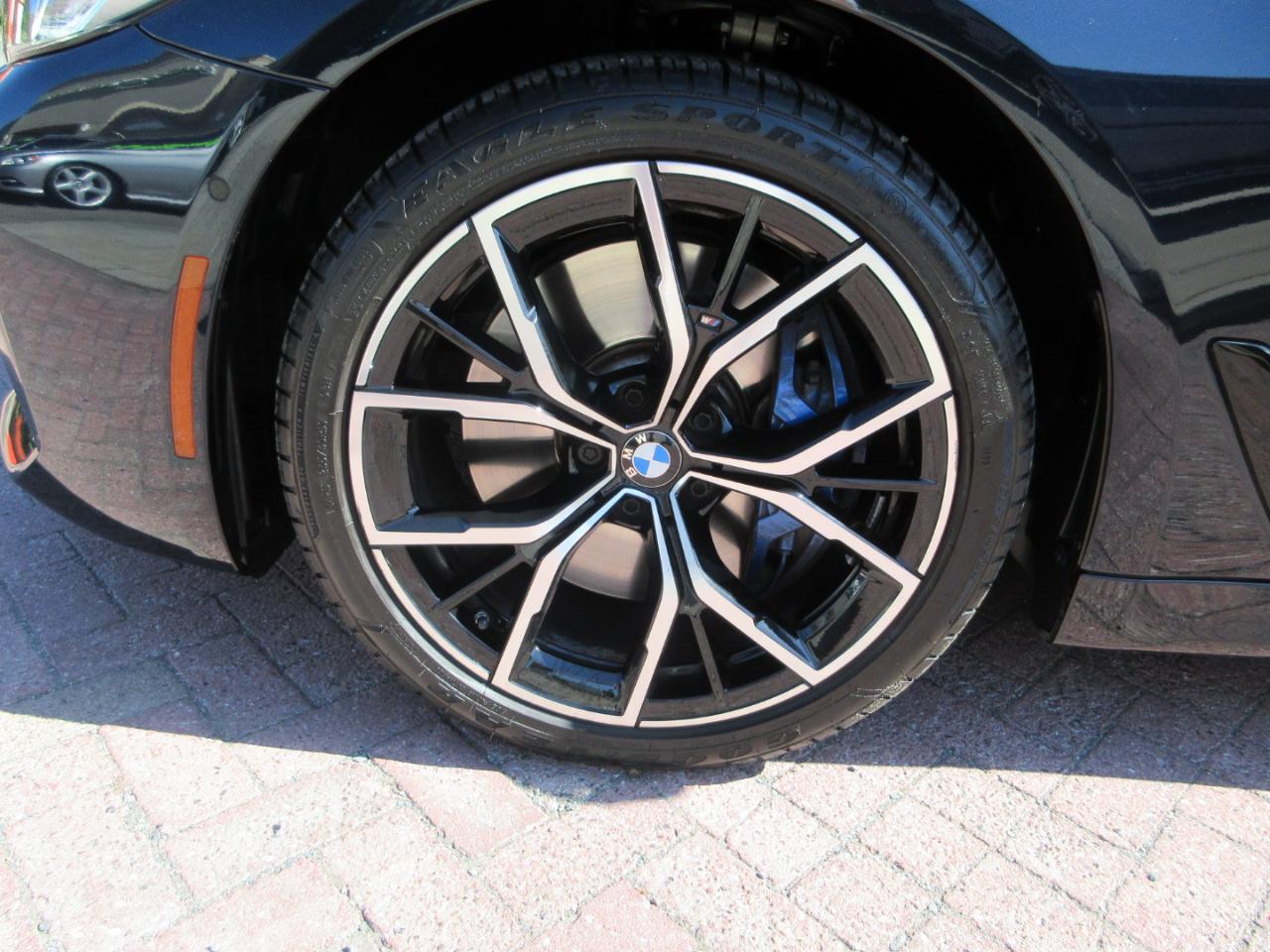 BMW 540i  2023