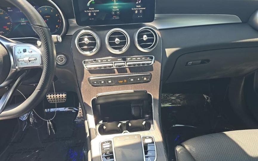 Mercedes-Benz GLC GLC 300 4MATIC SUV 2022