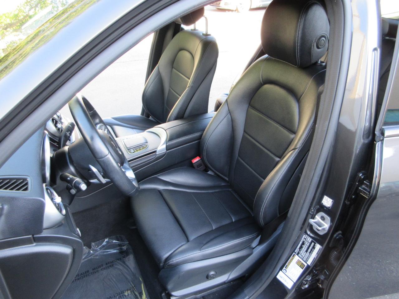 Mercedes-Benz GLC  2022