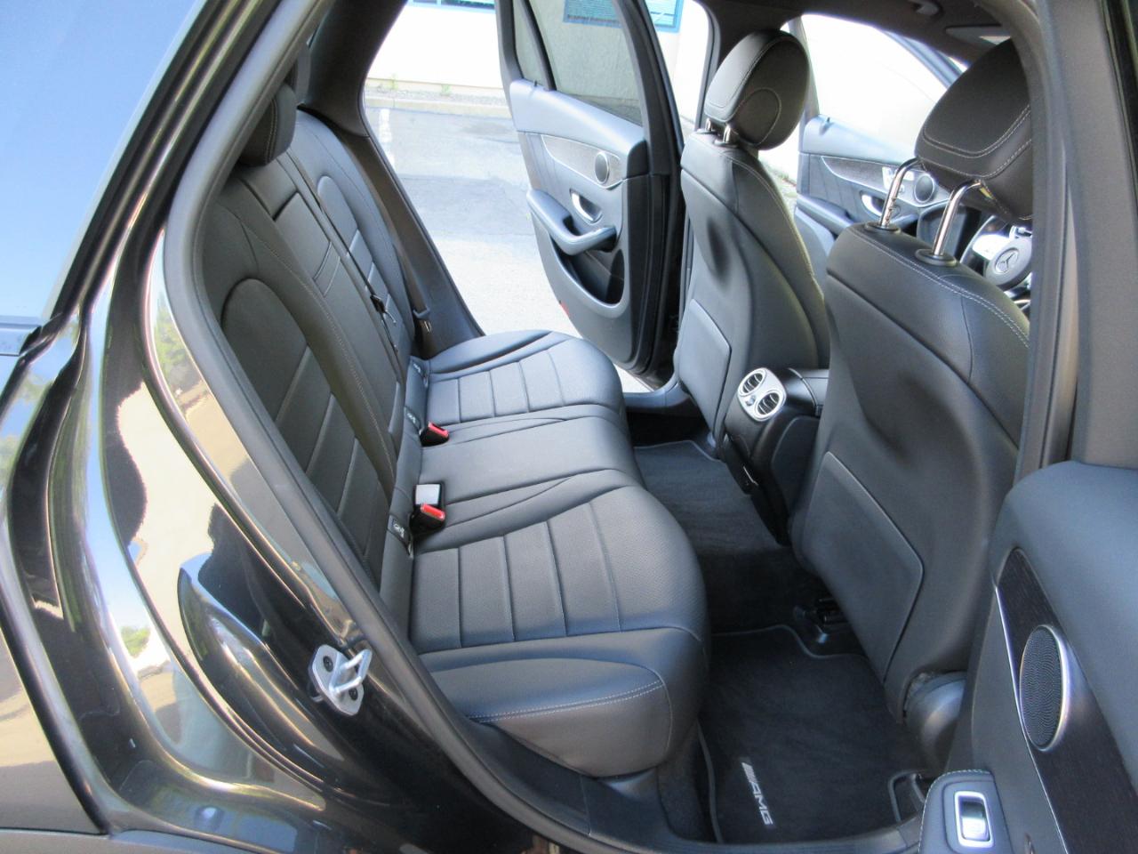Mercedes-Benz GLC  2022