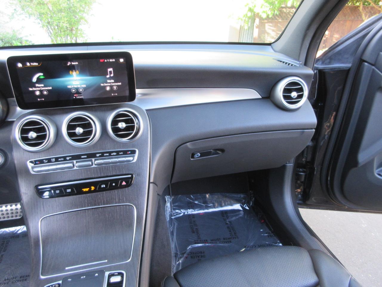 Mercedes-Benz GLC  2022