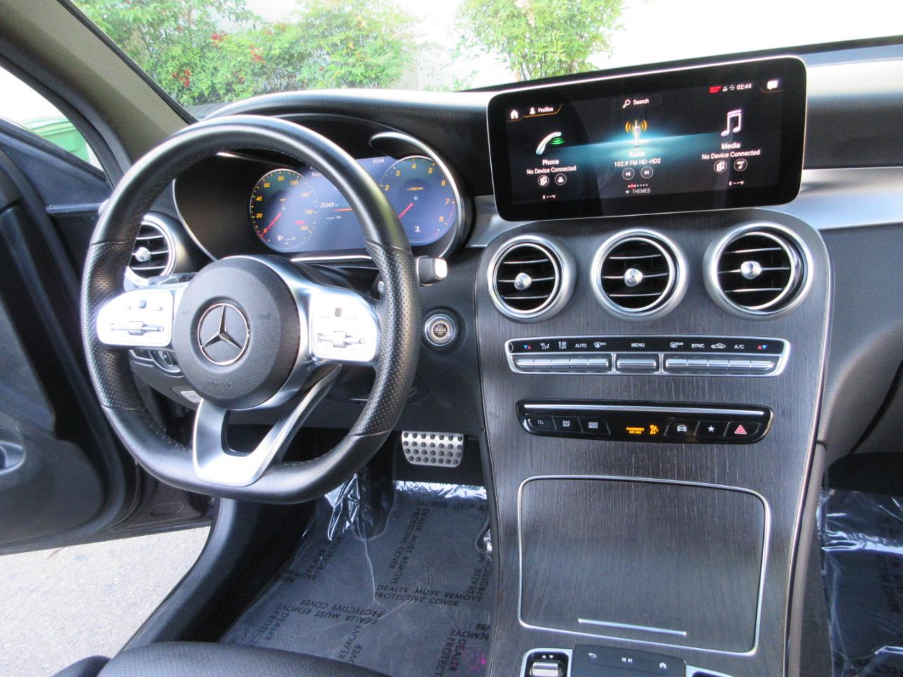 Mercedes-Benz GLC  2022