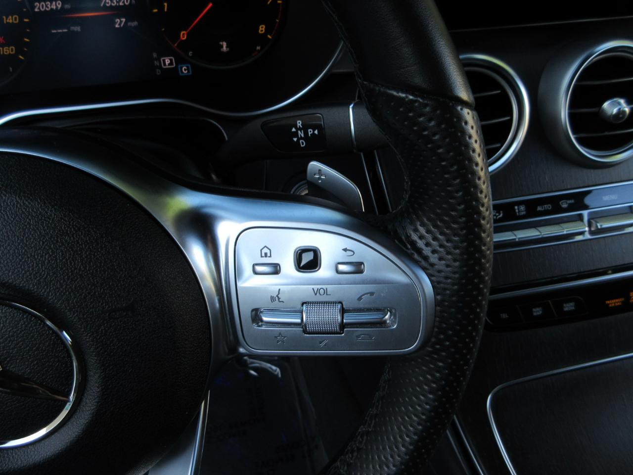 Mercedes-Benz GLC  2022