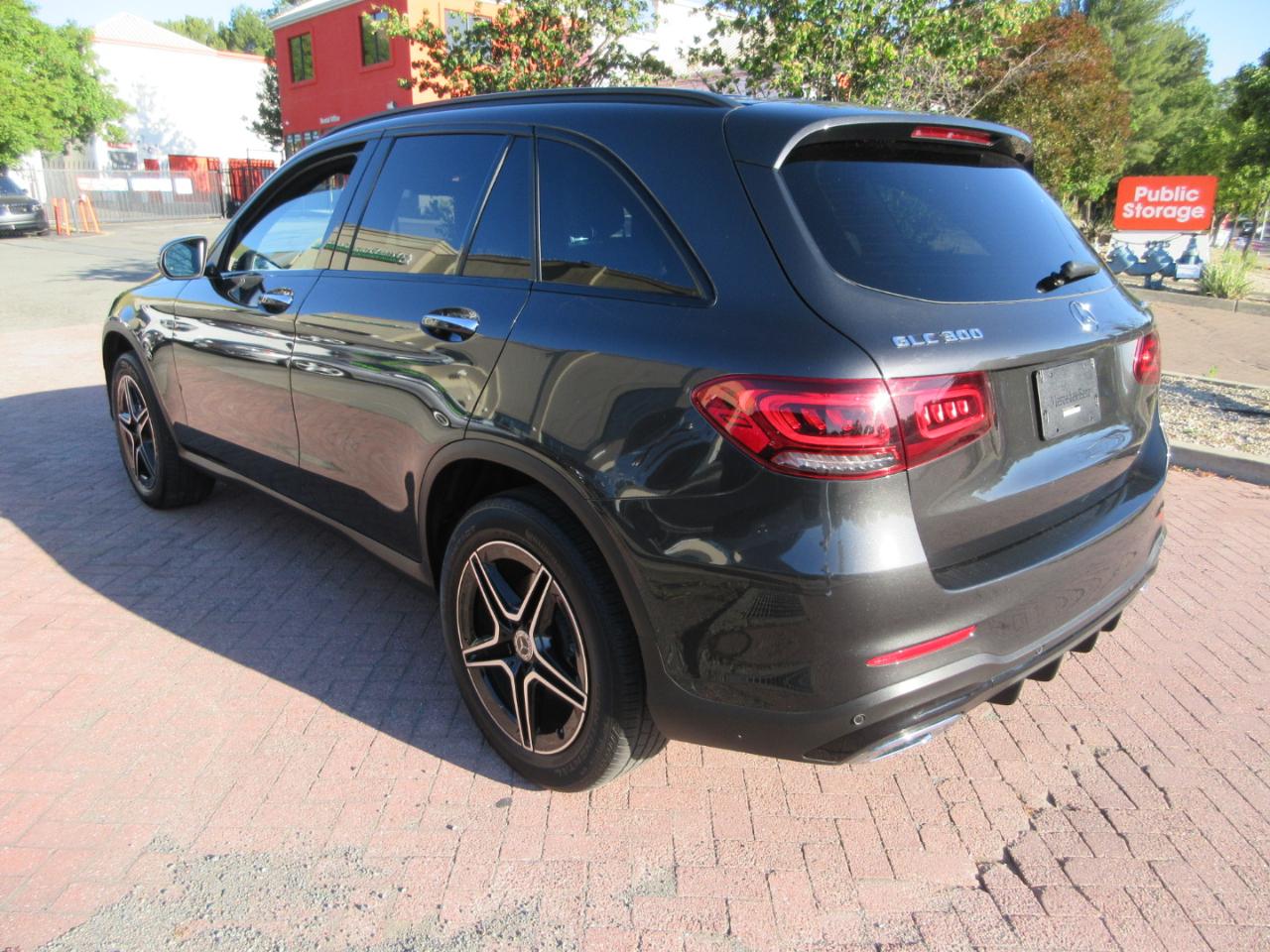 Mercedes-Benz GLC  2022