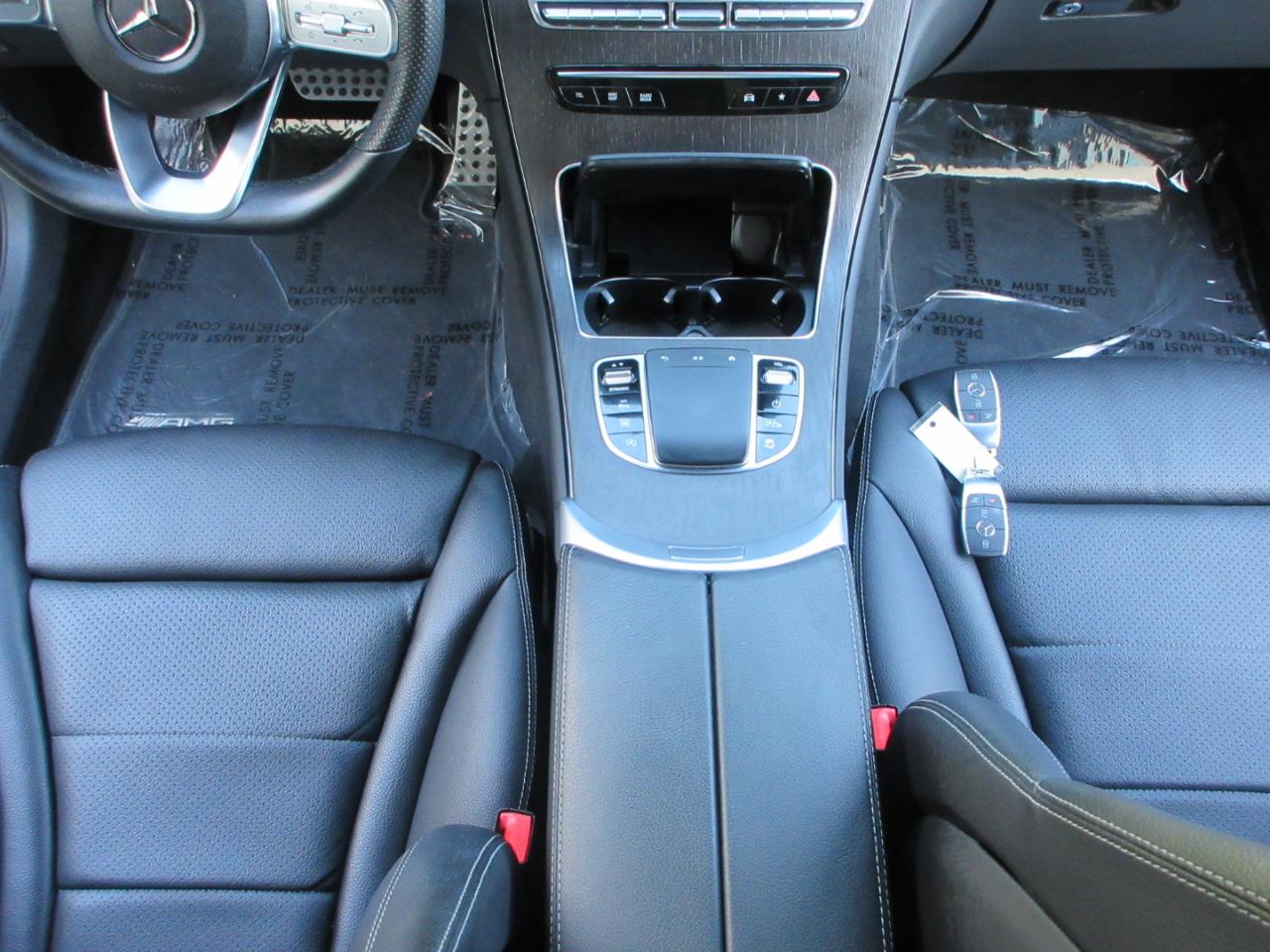 Mercedes-Benz GLC  2022