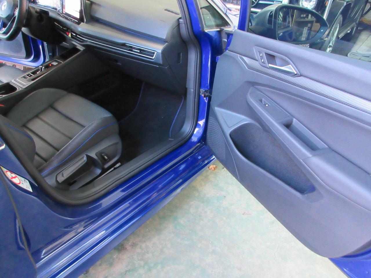 Volkswagen Golf R  2022