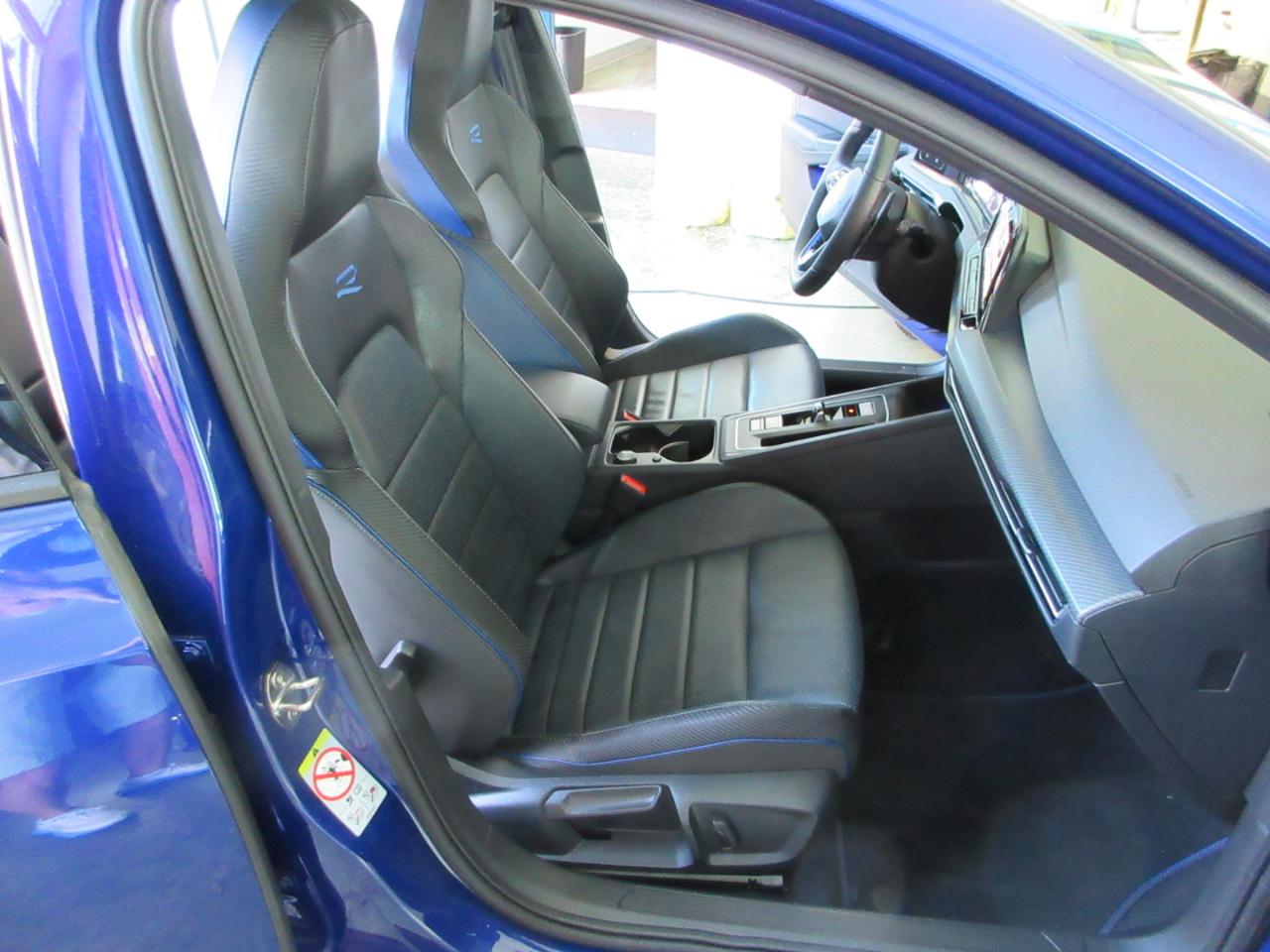 Volkswagen Golf R  2022