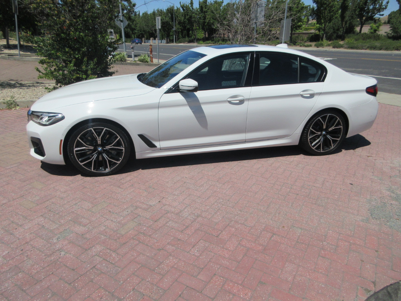 BMW 530i  2023