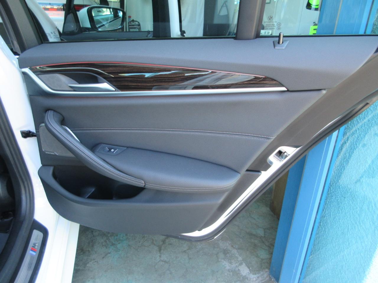 BMW 530i  2023