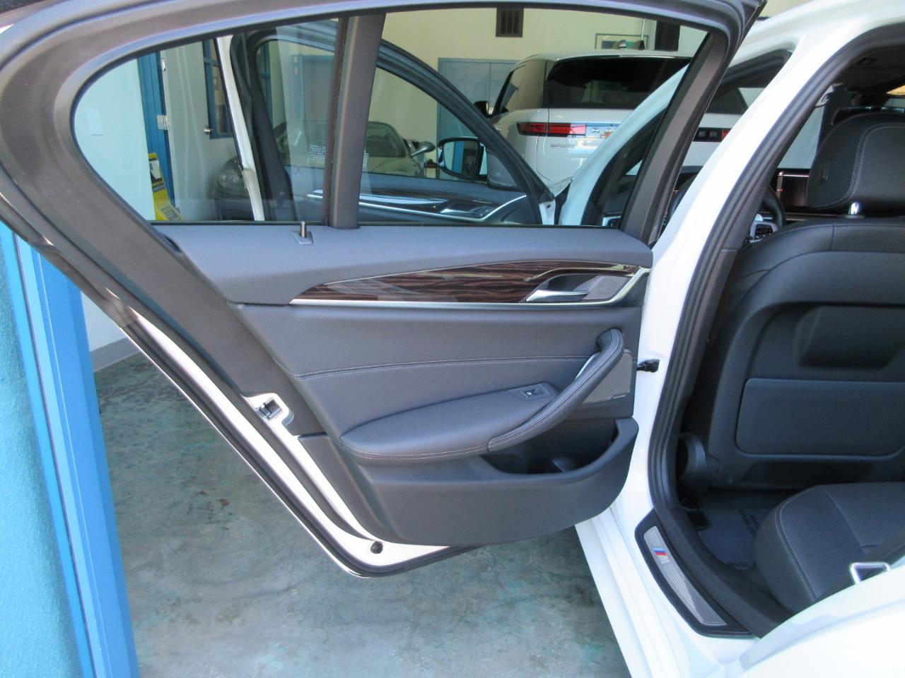 BMW 530i  2023