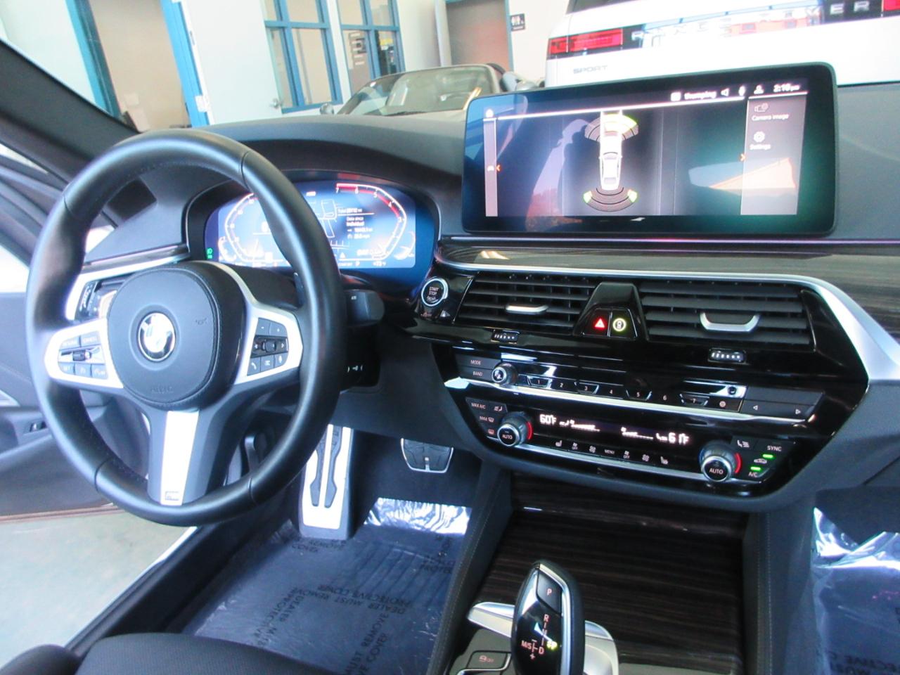 BMW 530i  2023