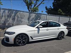 2023 BMW 530i 