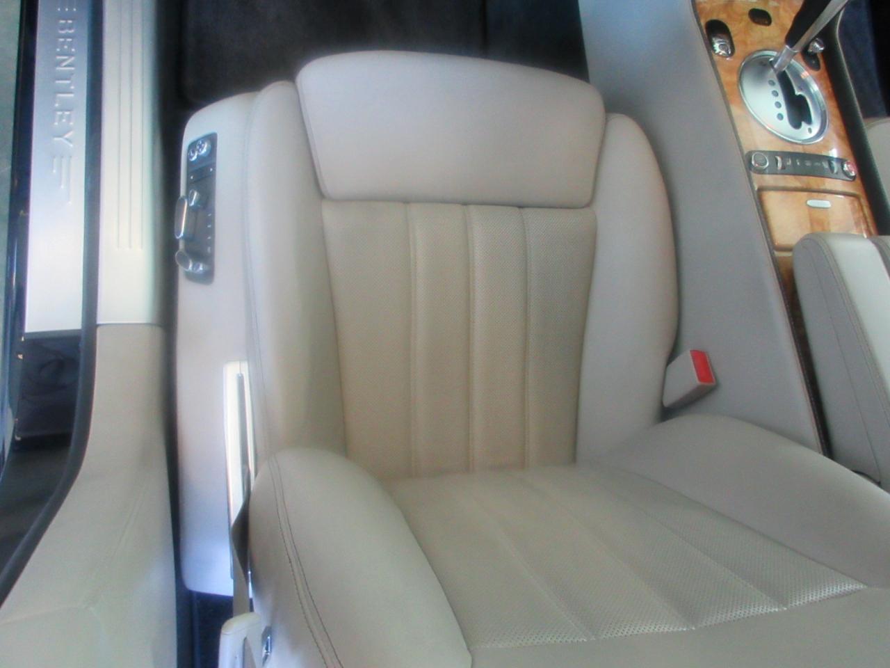 Bentley Continental Flying Spur  2008
