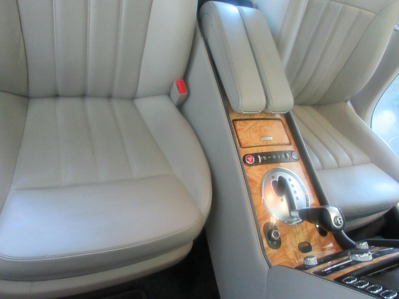 Bentley Continental Flying Spur  2008