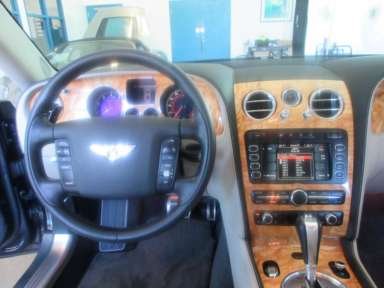Bentley Continental Flying Spur  2008