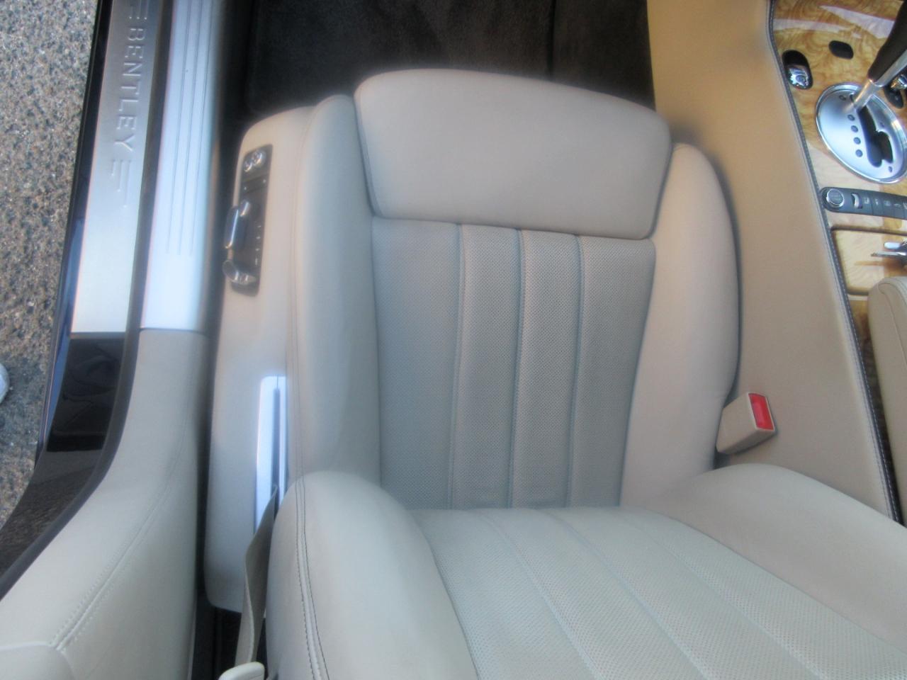 Bentley Continental Flying Spur  2008