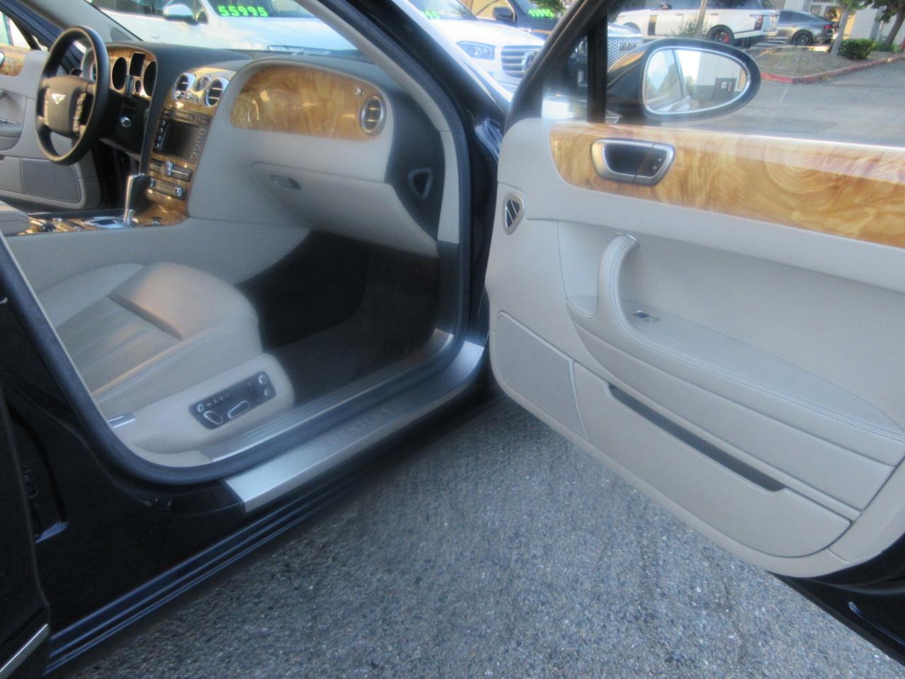 Bentley Continental Flying Spur  2008