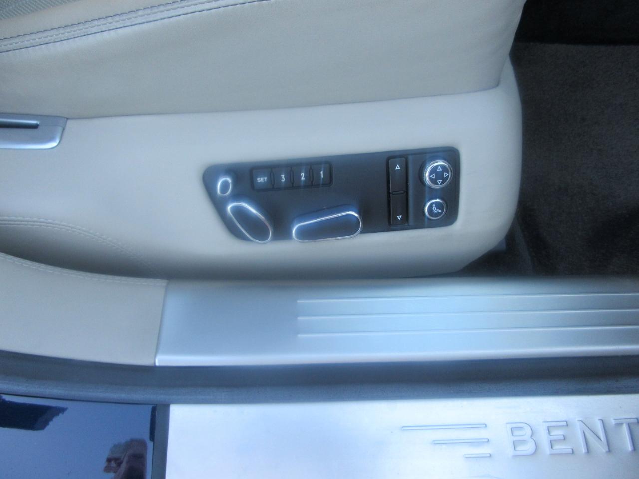 Bentley Continental Flying Spur  2008