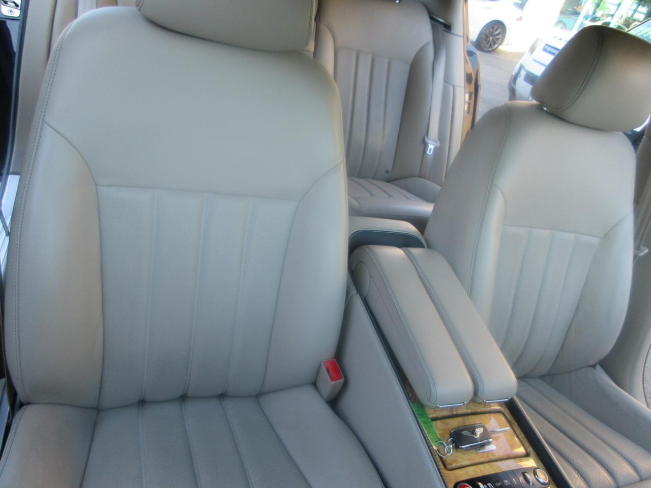 Bentley Continental Flying Spur  2008