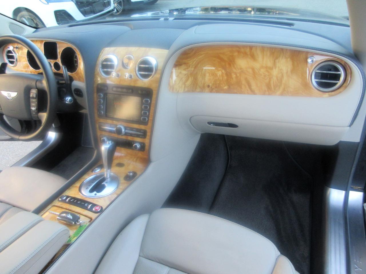 Bentley Continental Flying Spur  2008