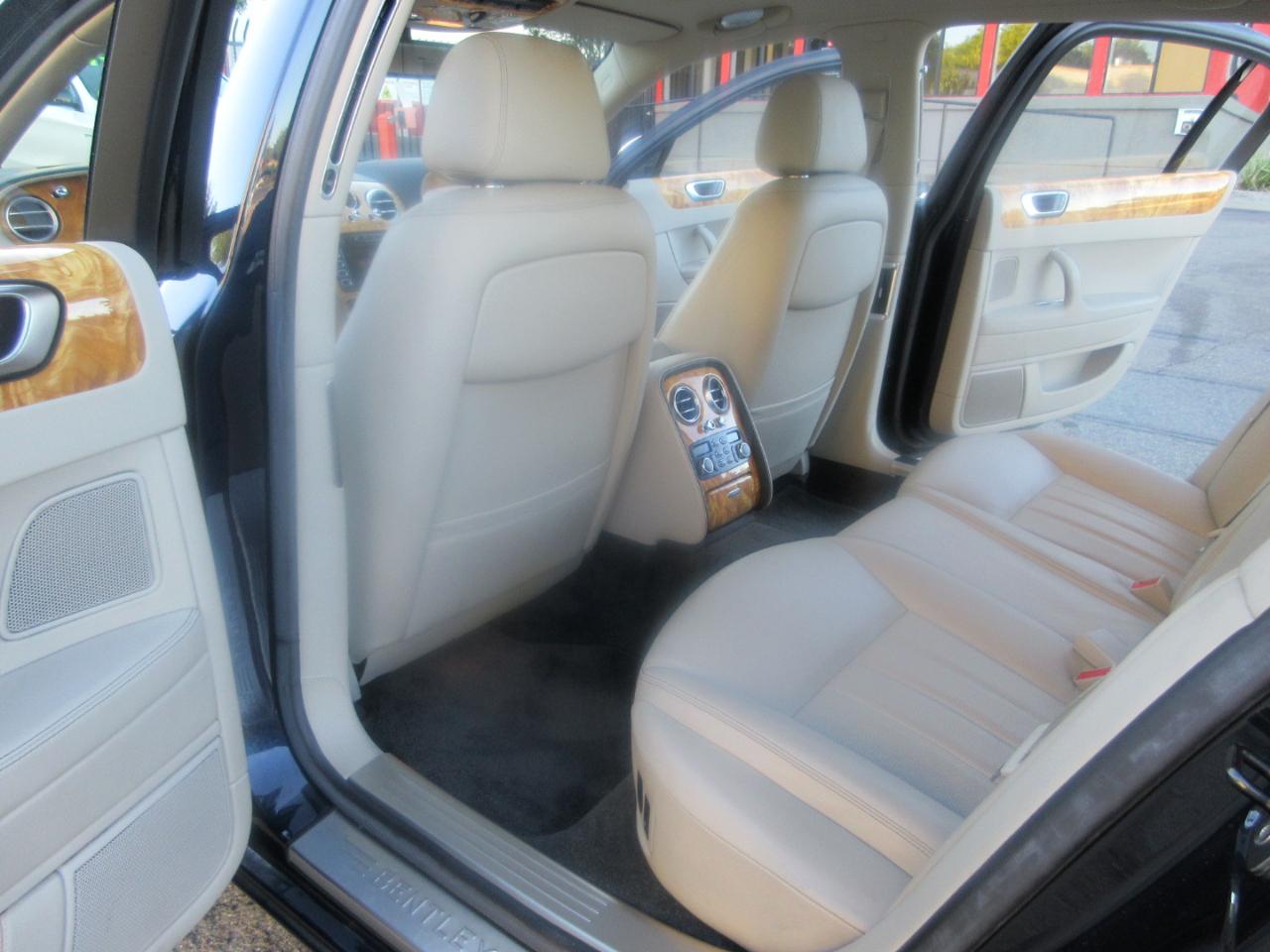 Bentley Continental Flying Spur  2008