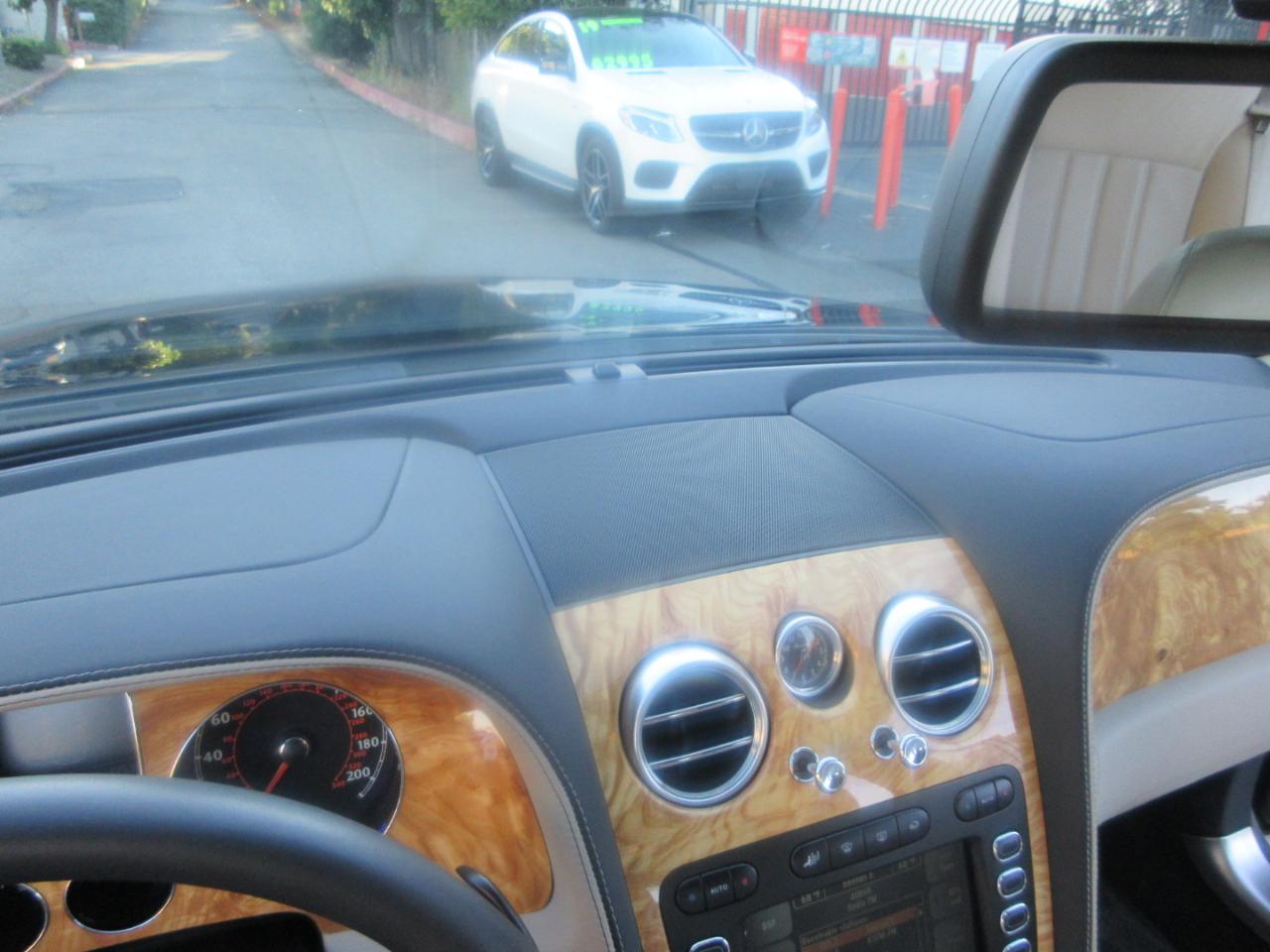 Bentley Continental Flying Spur  2008