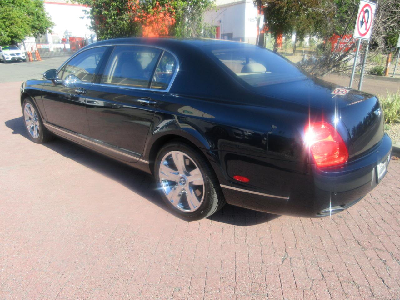 Bentley Continental Flying Spur  2008