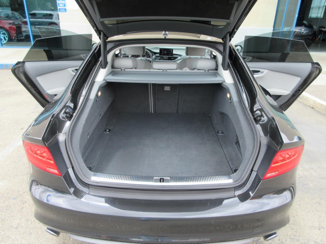 Audi A7 4dr HB quattro 3.0 Prestige 2013