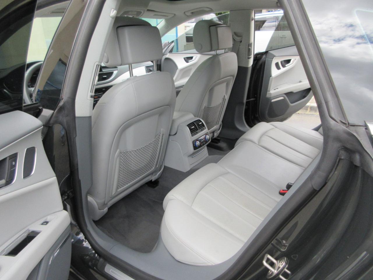Audi A7 4dr HB quattro 3.0 Prestige 2013
