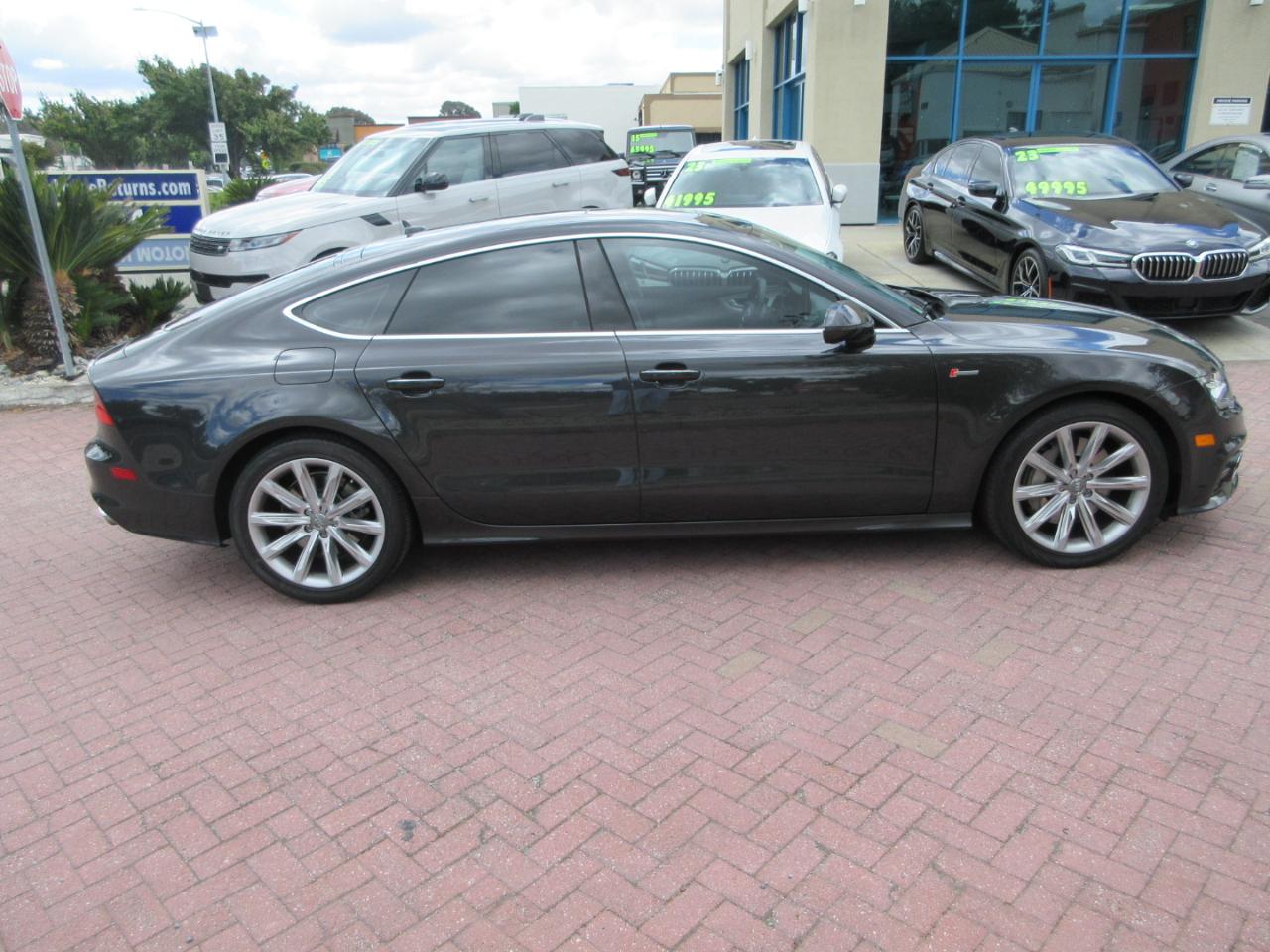 Audi A7 4dr HB quattro 3.0 Prestige 2013