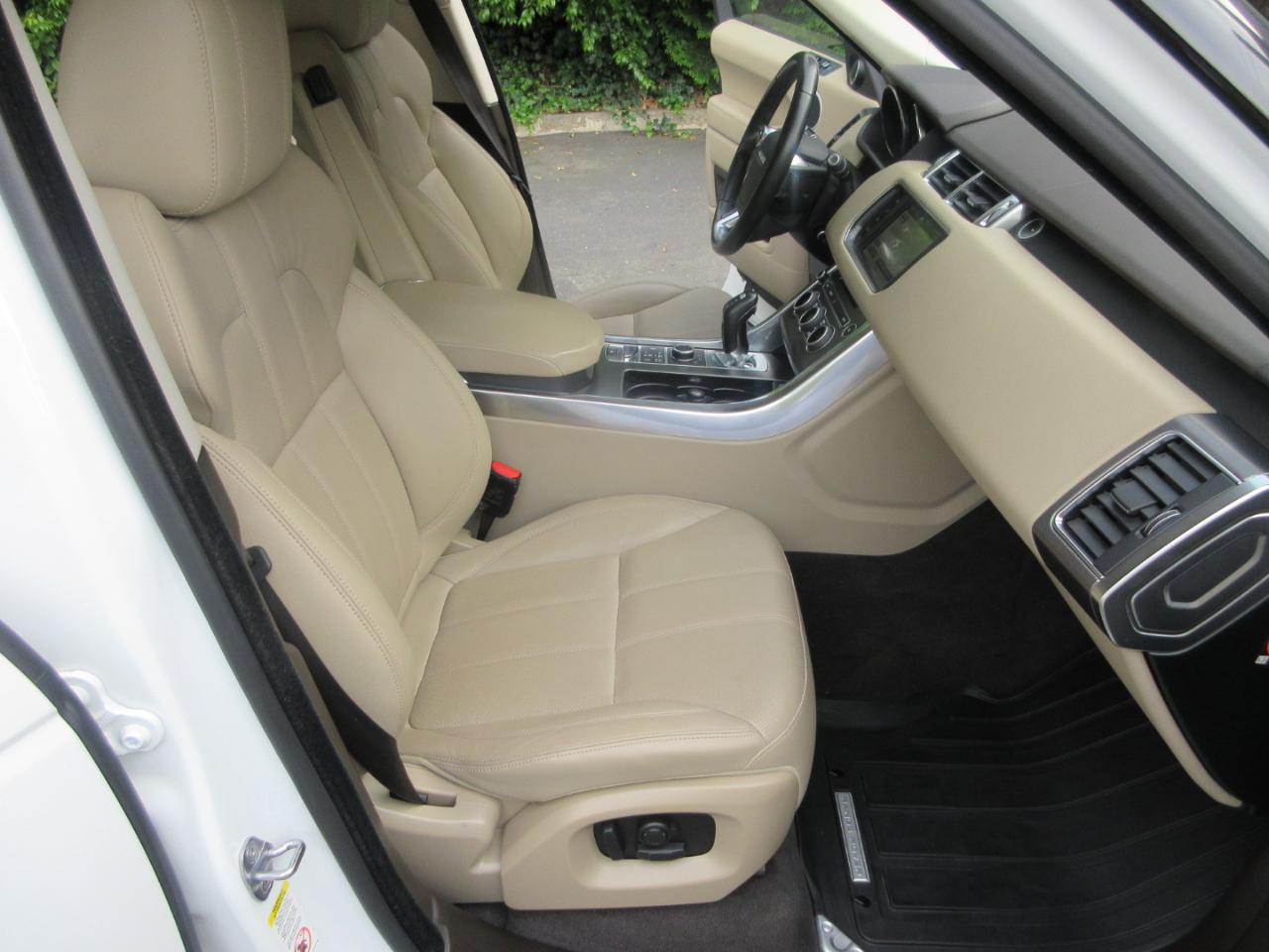 Land Rover Range Rover Sport  2016