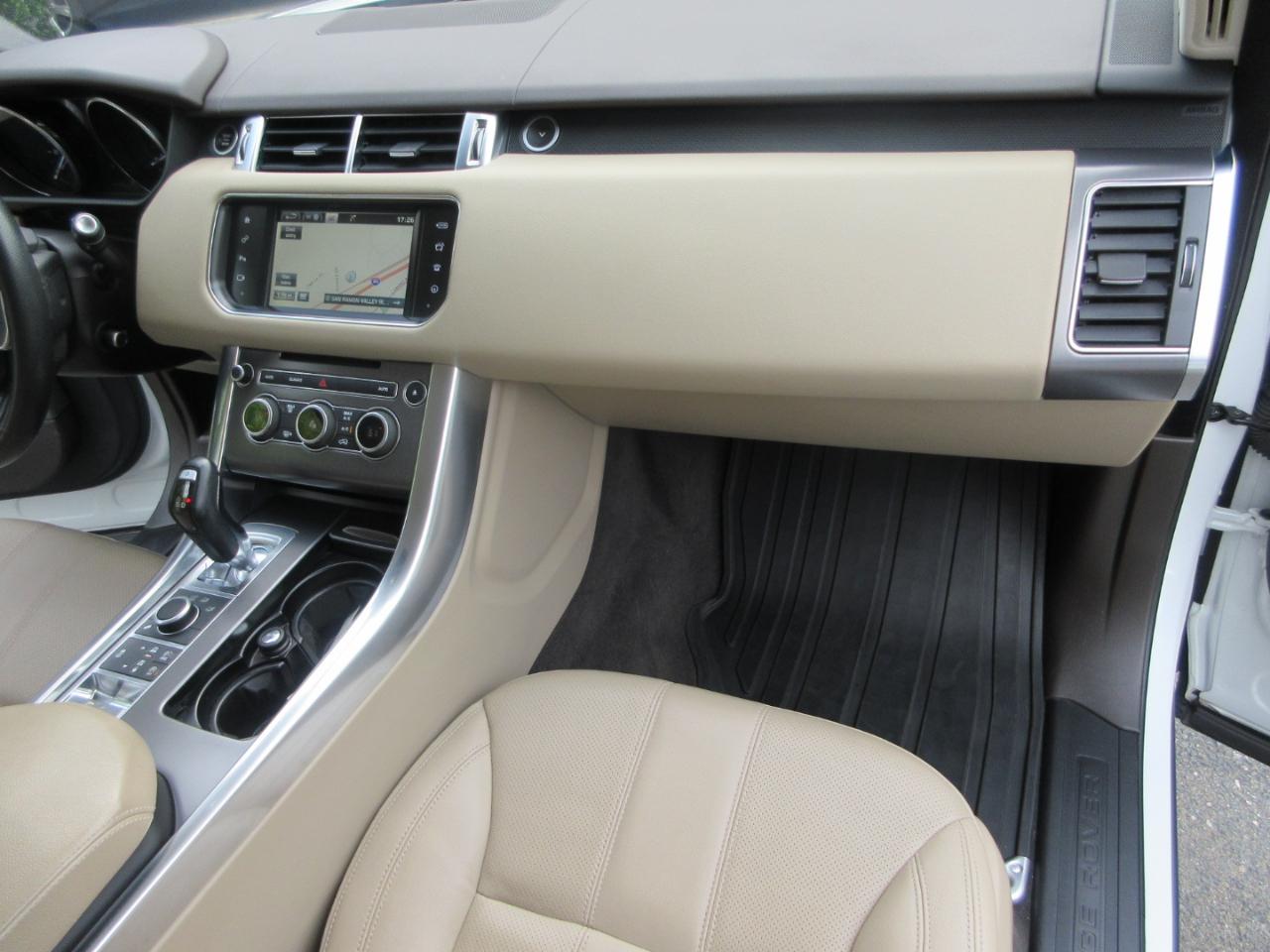 Land Rover Range Rover Sport  2016