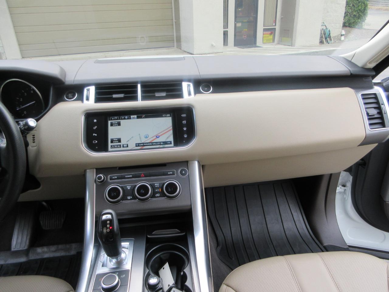 Land Rover Range Rover Sport  2016