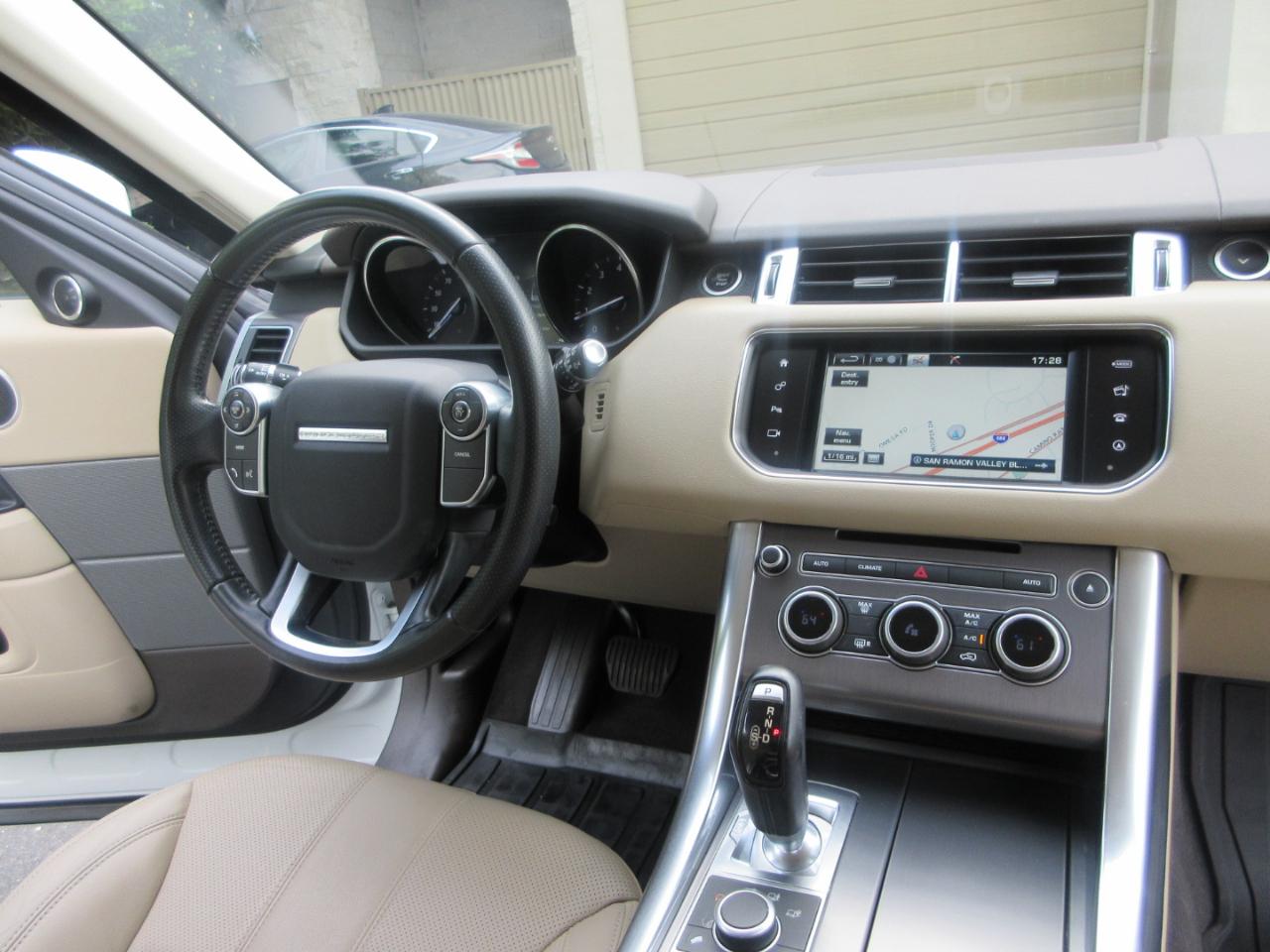 Land Rover Range Rover Sport  2016