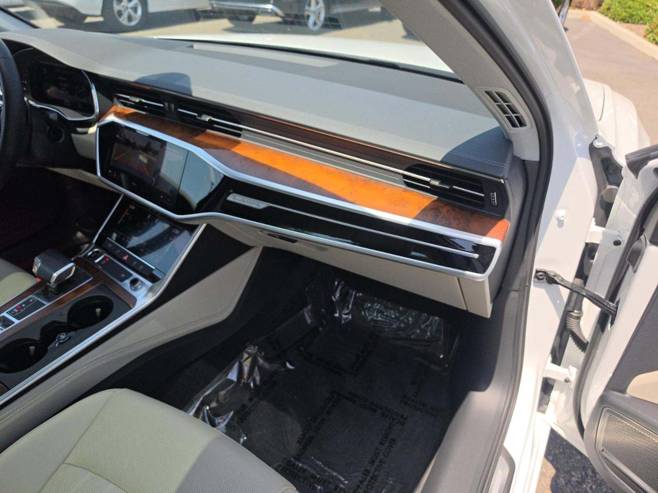 Audi A6 Sedan  2023