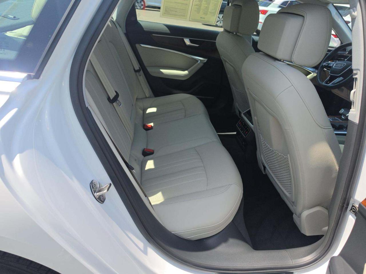 Audi A6 Sedan  2023