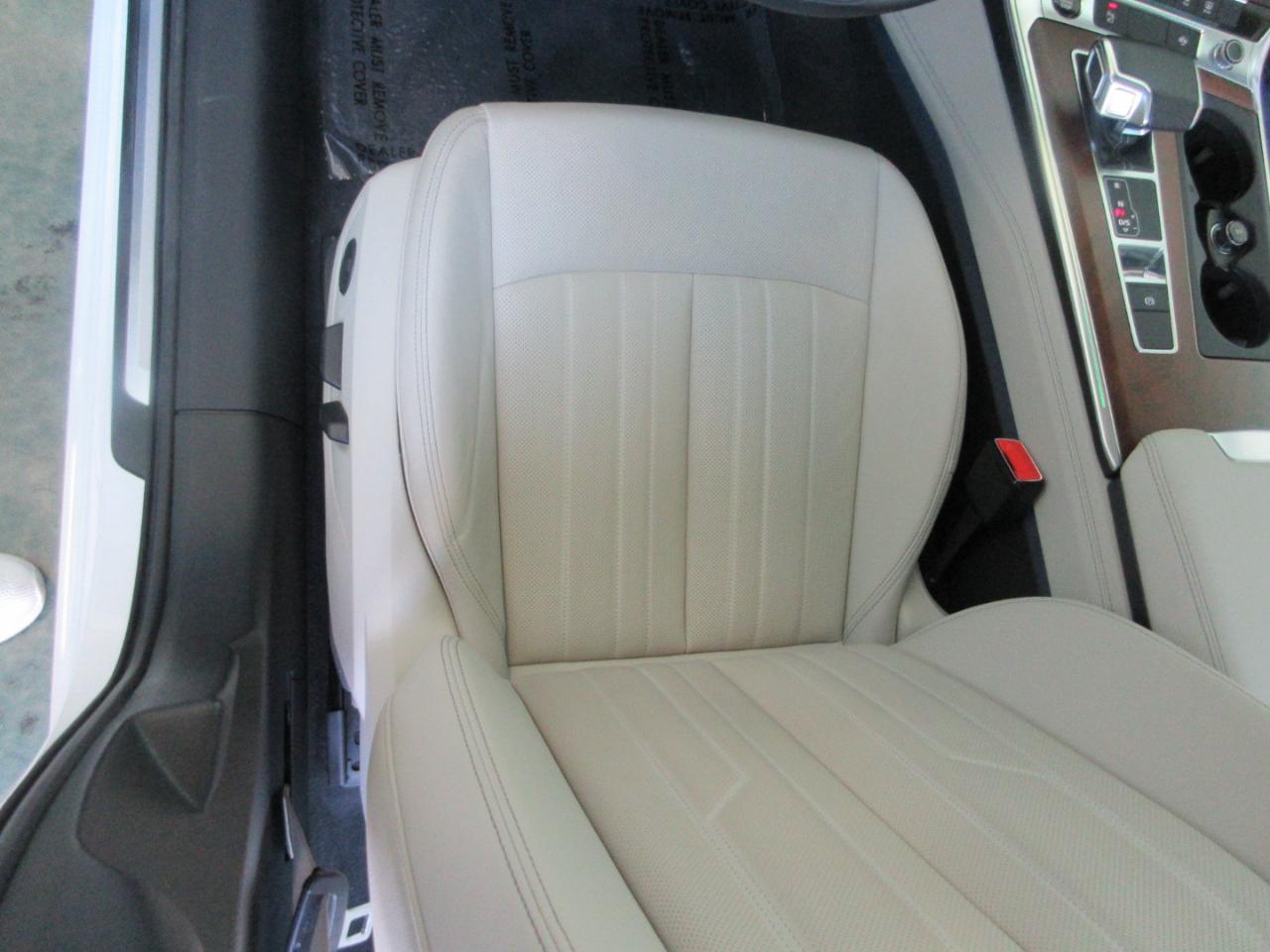 Audi A6 Sedan  2023