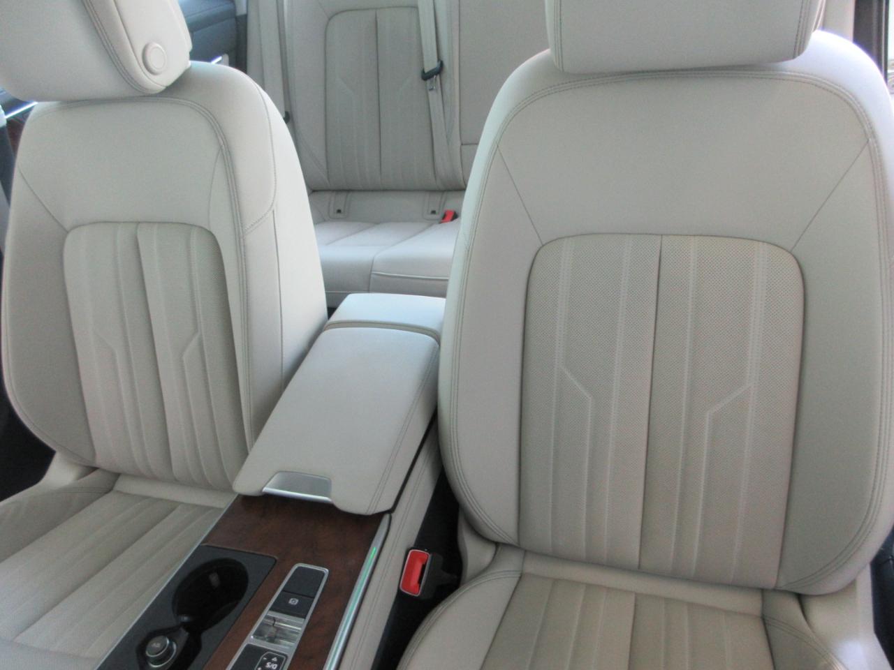 Audi A6 Sedan  2023