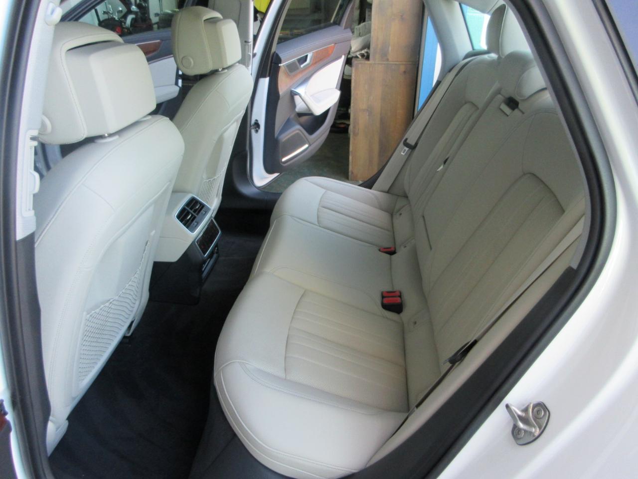Audi A6 Sedan  2023
